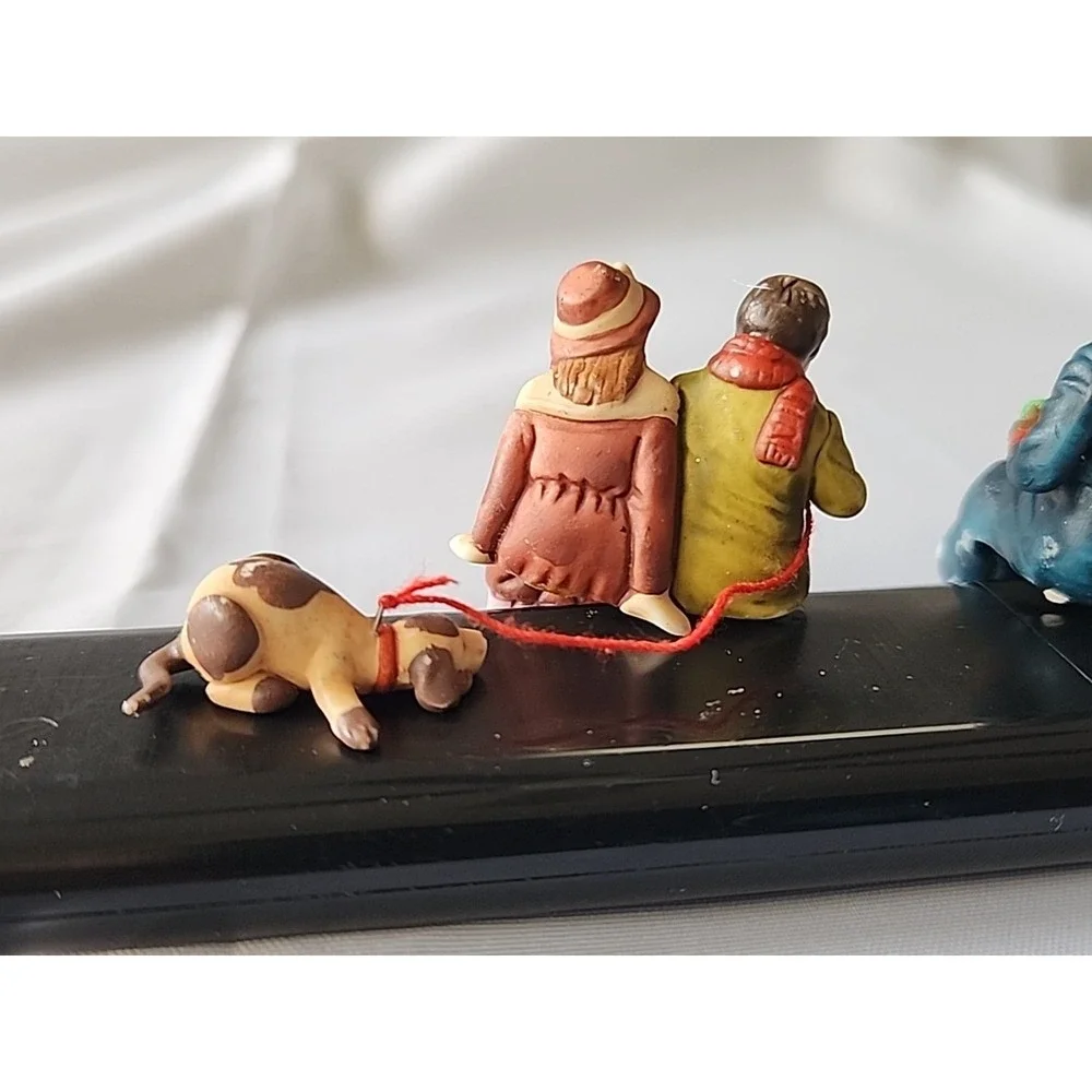 VTG Heritage Collection Christmas At‎ The Park Set Of 3 Handpainted Figurines